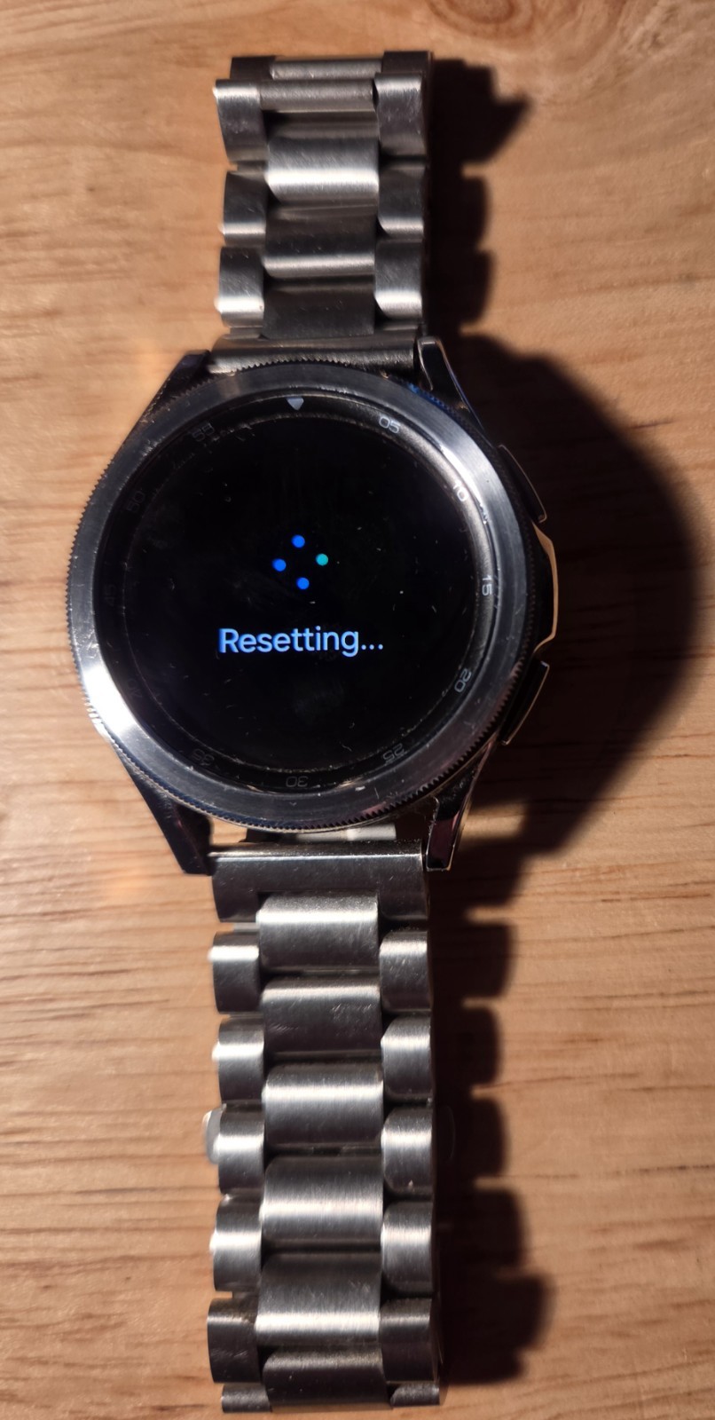 Samsung Galaxy Watch4 Classic SM-R880 42mm White & Silver Stainless Steel Bands