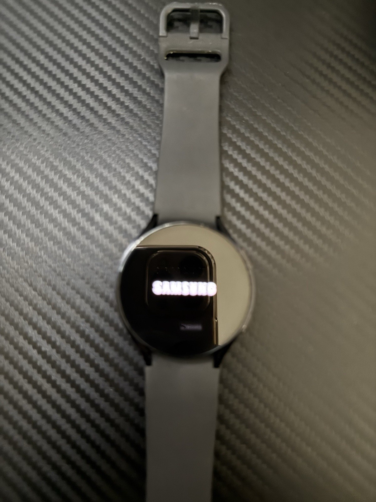 Samsung Galaxy Watch6 SM-R940 44mm Aluminum w Sport Band – Graphite (Bluetooth)