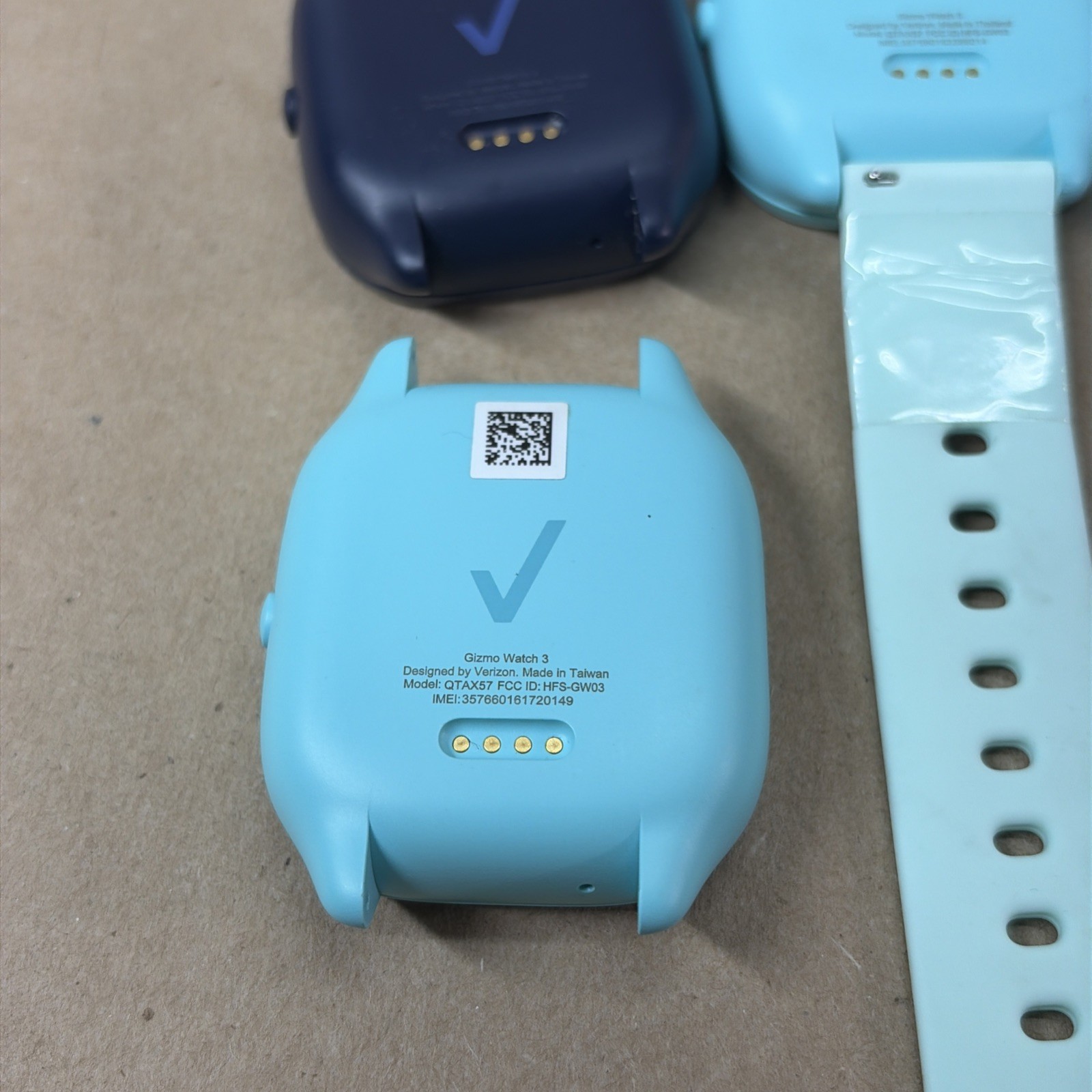 Gizmo Watch 3 Lot of 14 Kids Smartwatch QTAX57 Verizon UNTESTED