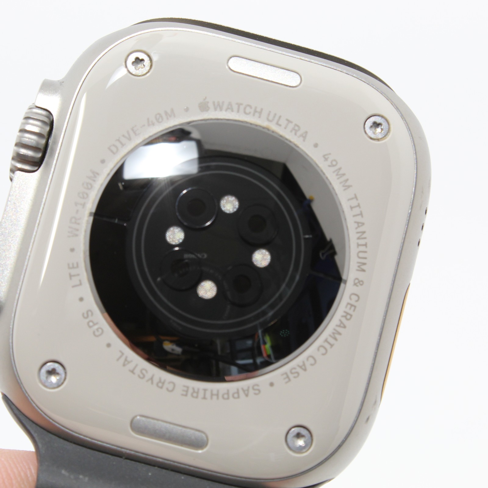 Excellent Apple Watch Ultra 1st Gen 49mm Titanium Case GPS + Cellular