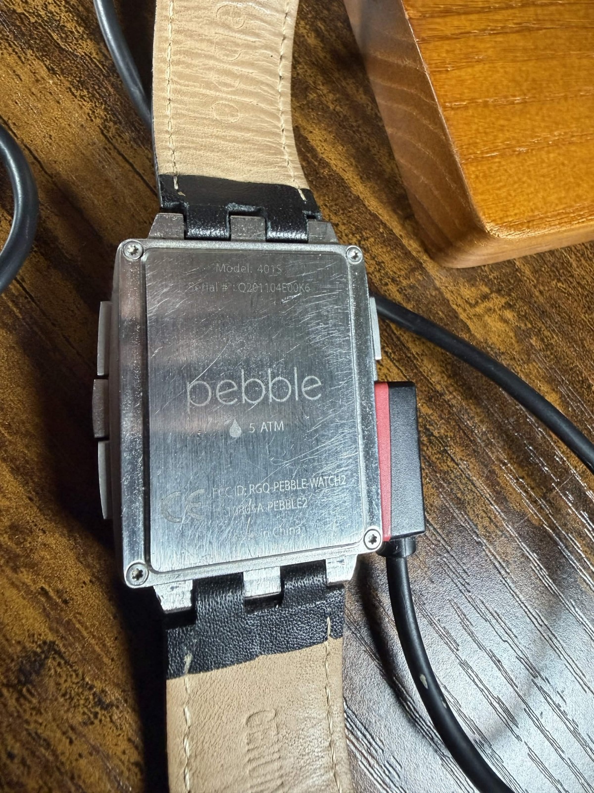 Pebble Steel Smartwatch – Moderately Used