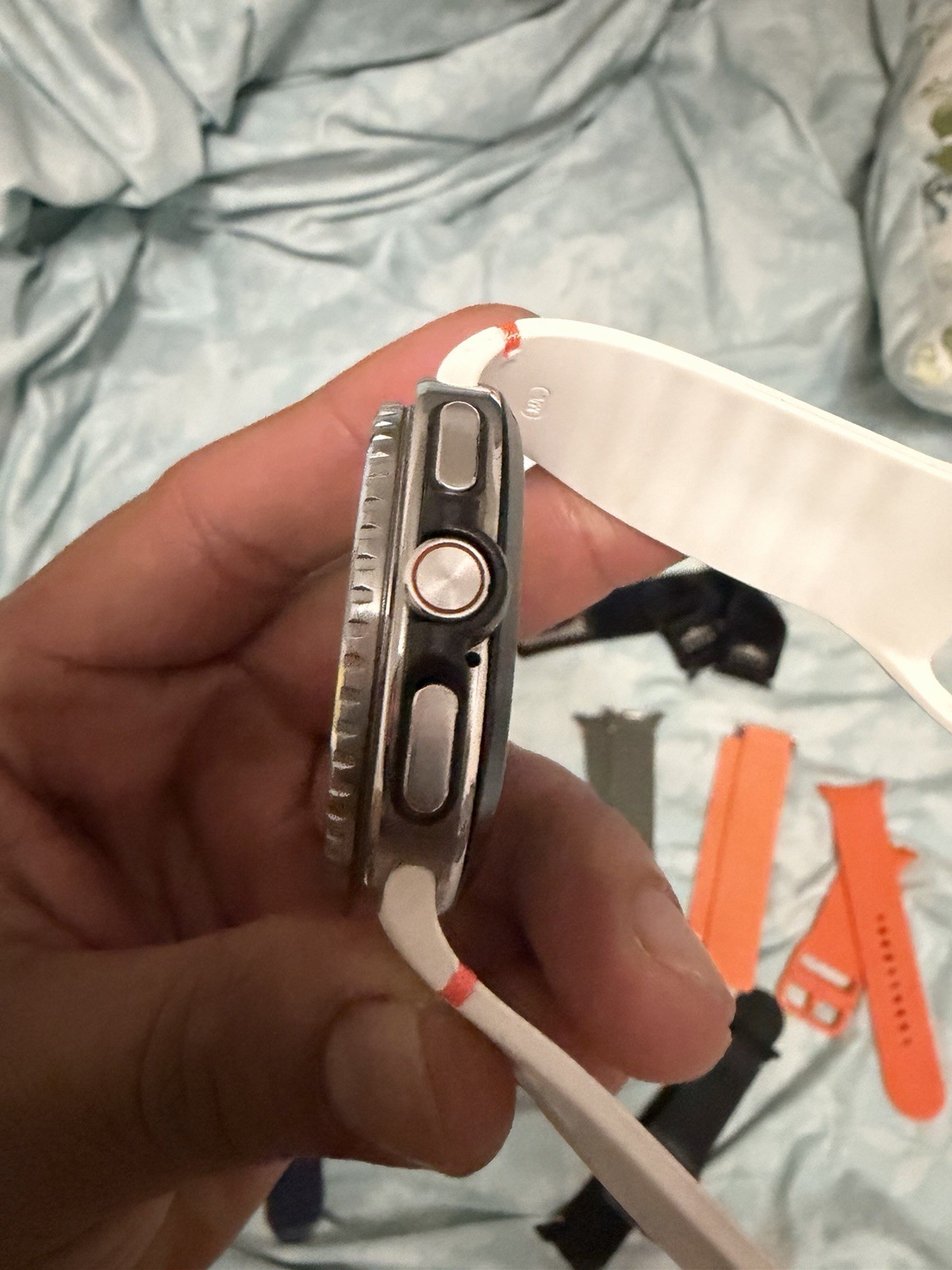 Samsung Galaxy Watch8 Classic 47mm Silver Stainless Case White Silicone Band