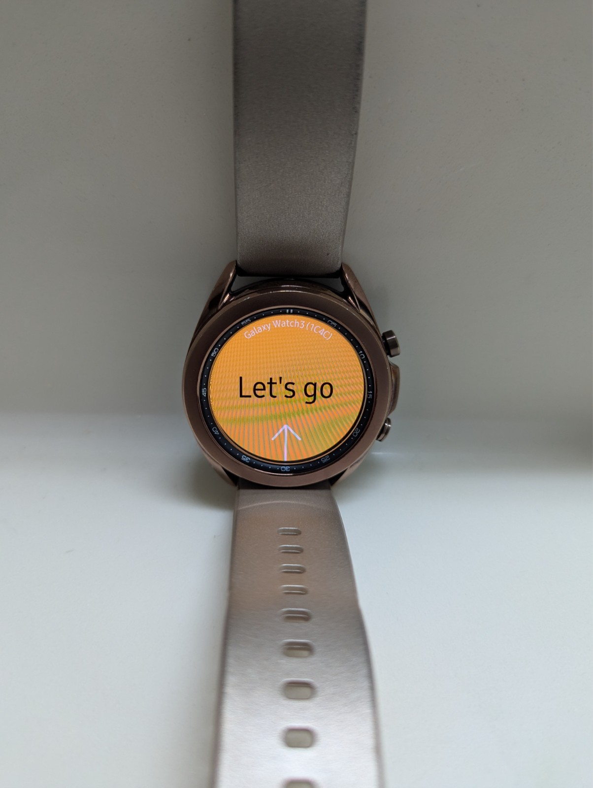 Samsung Galaxy Watch3 SM-R850 41mm Mystic Bronze Bluetooth Wi-Fi GPS Smart Watch