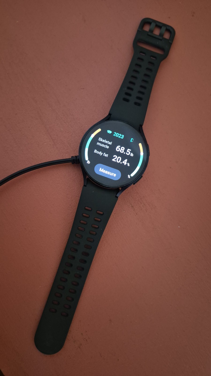 samsung galaxy watch 6 44mm with Sport band, clear protective case, 2 chargers