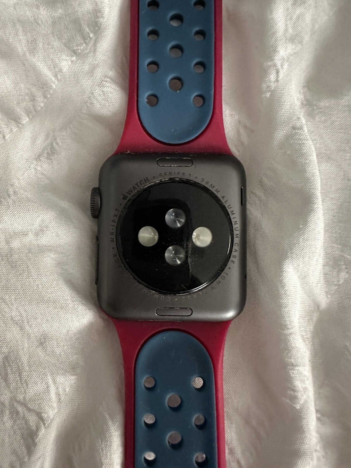 apple watch series 1 38mm battery