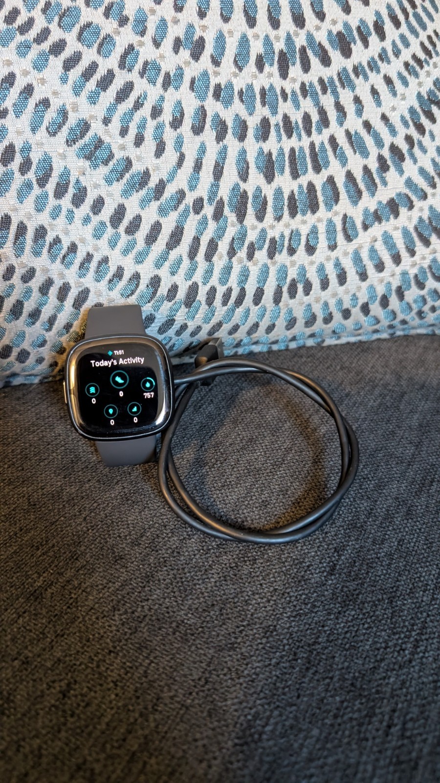 Fitbit Sense 2, Shadow |Graphite Aluminum | Gray Silicone Band HR Bluetooth