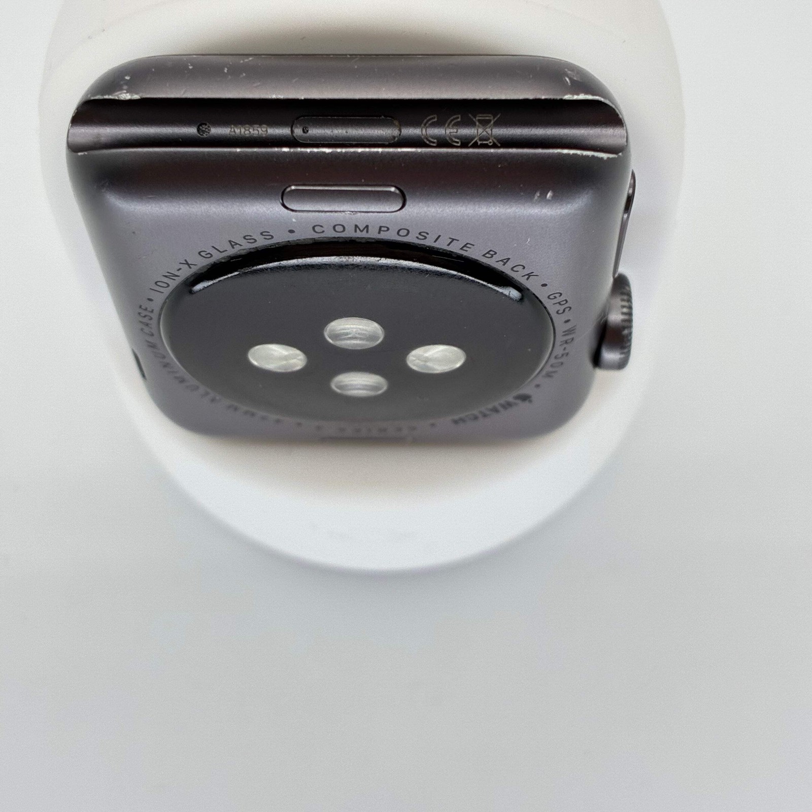 Apple Watch Series 3 GPS A1859 42mm Space Black
