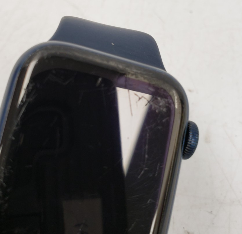 (9857892) Apple A2293 Smart Watch – Series 6 Lite