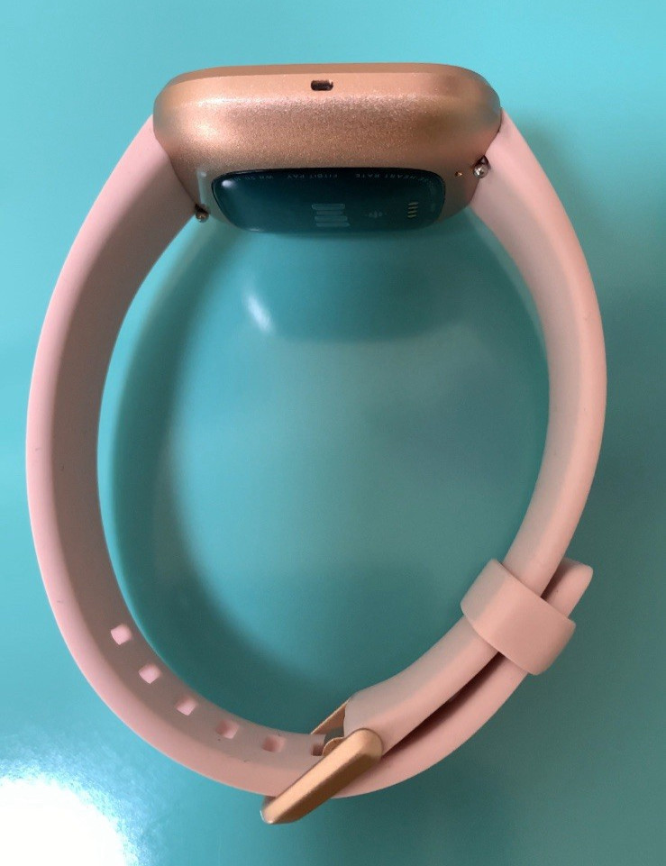 Smartwatch FITBIT Versa 2 Petal/Copper Rose, Pre-owned with box