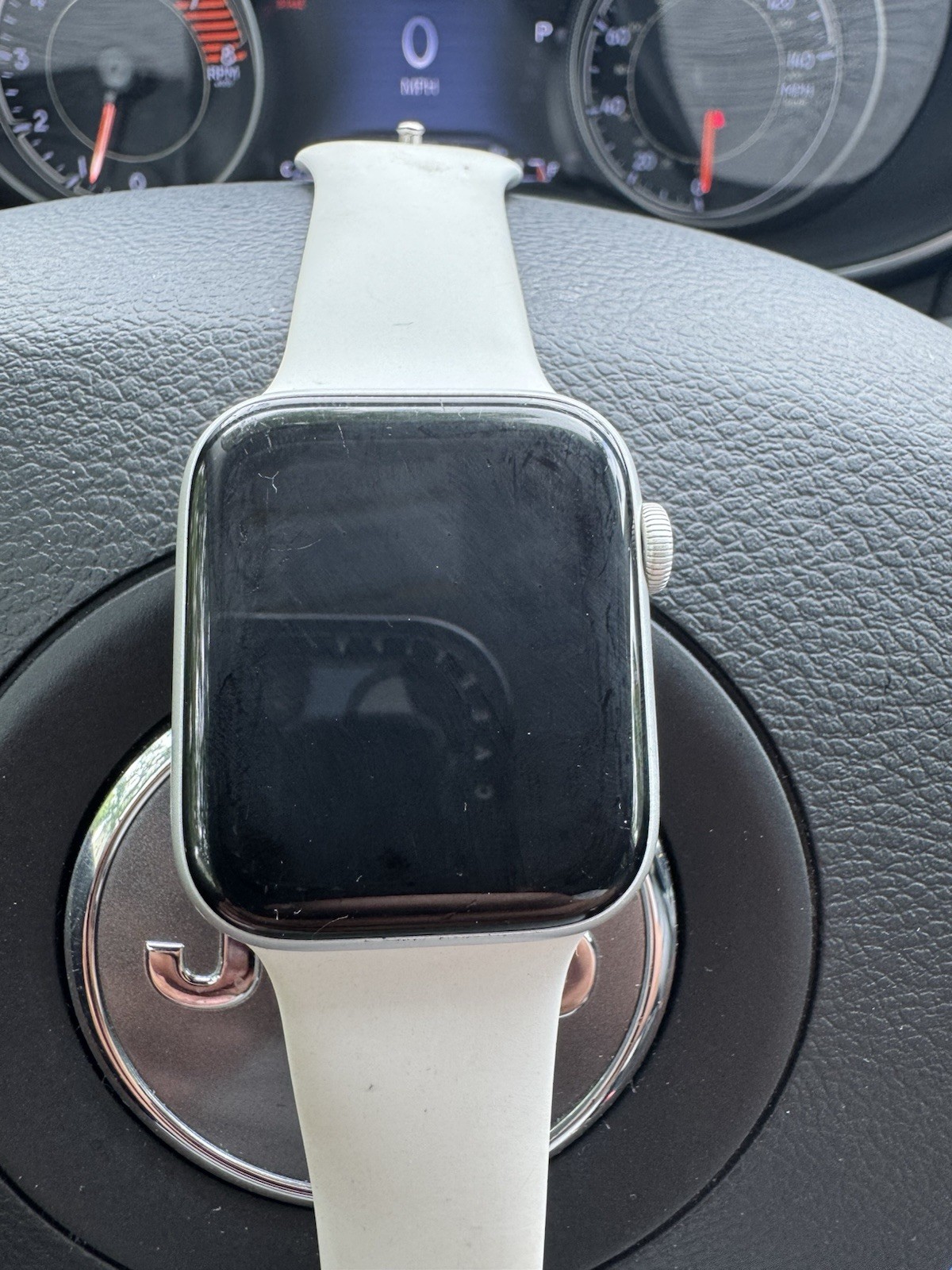 Apple Watch Series 6 40MM (GPS + Cellular) – Black – A2293
