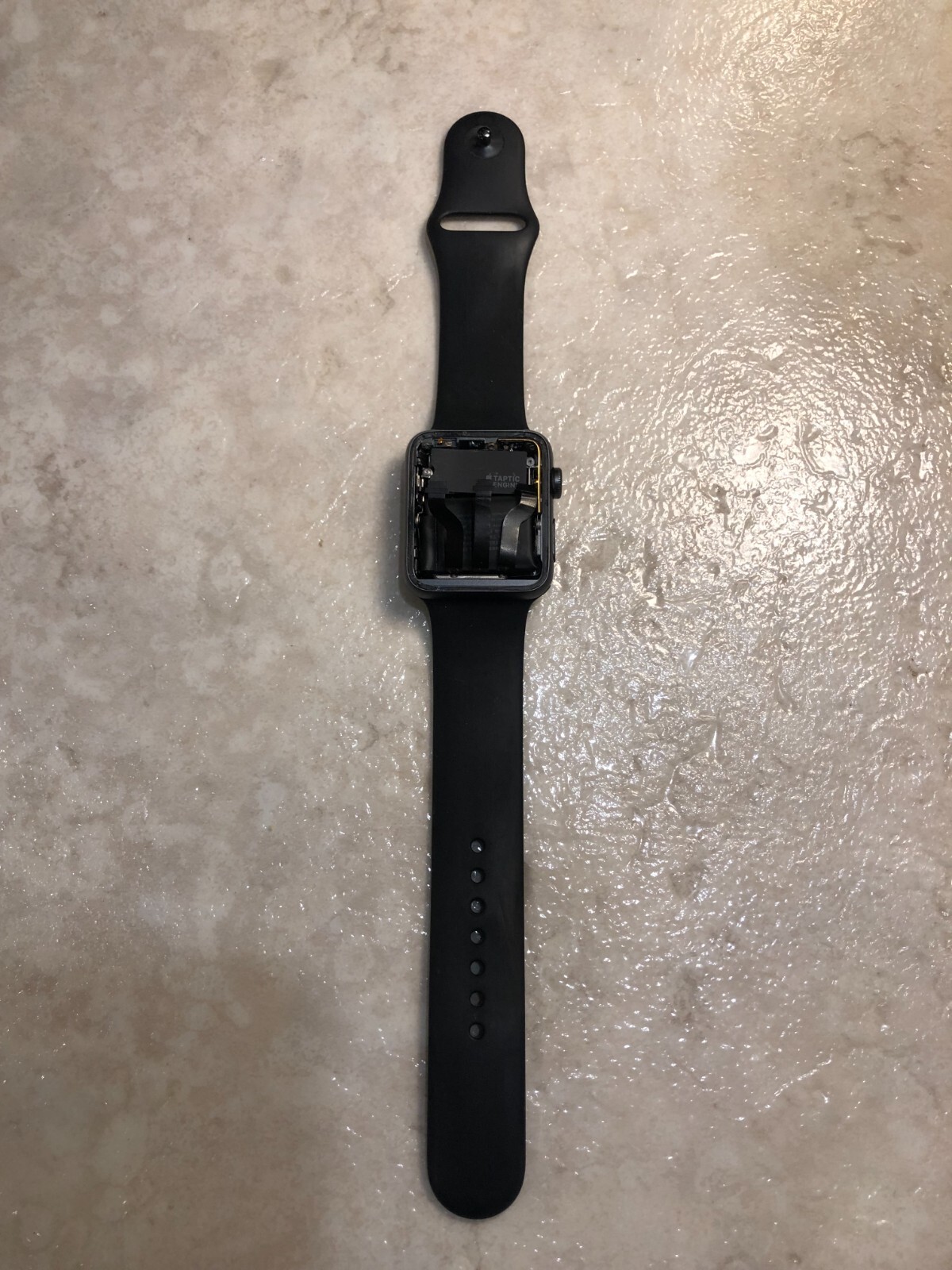 Apple Watch Series 3 42mm A1861 GPS + LTE Space Gray – For Parts