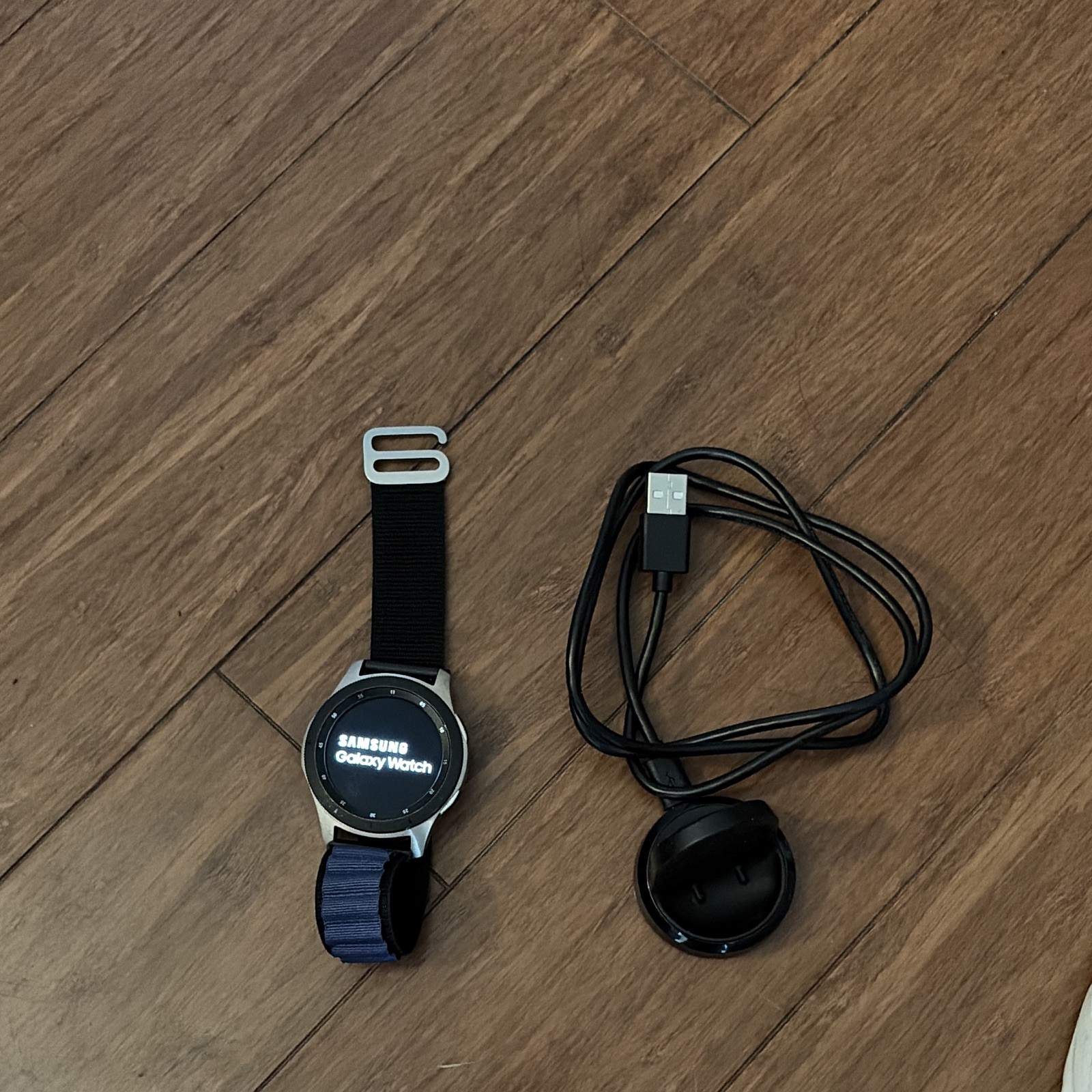 Samsung Galaxy Watch 46mm Silver Metal Case Black Fabric Band