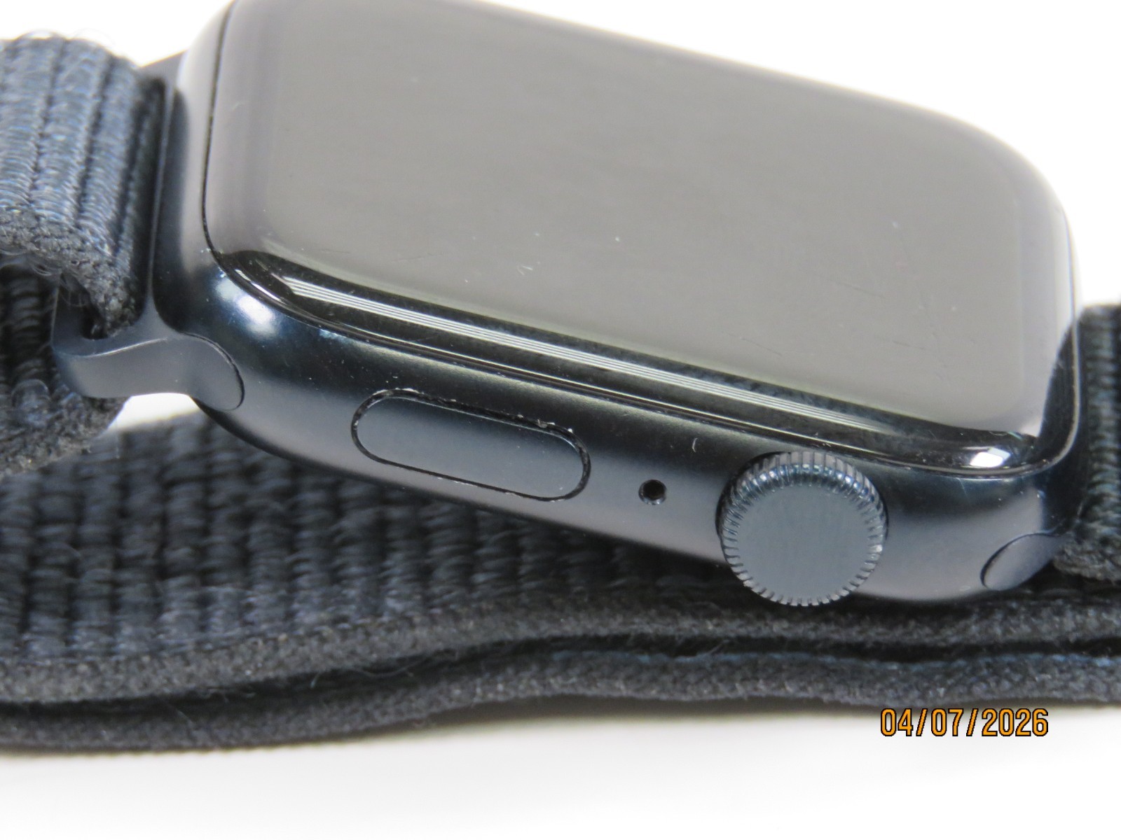 Apple Watch SE GPS+Cell 44mm Midnight Aluminum Case with Ink Sport Loop [AC22]
