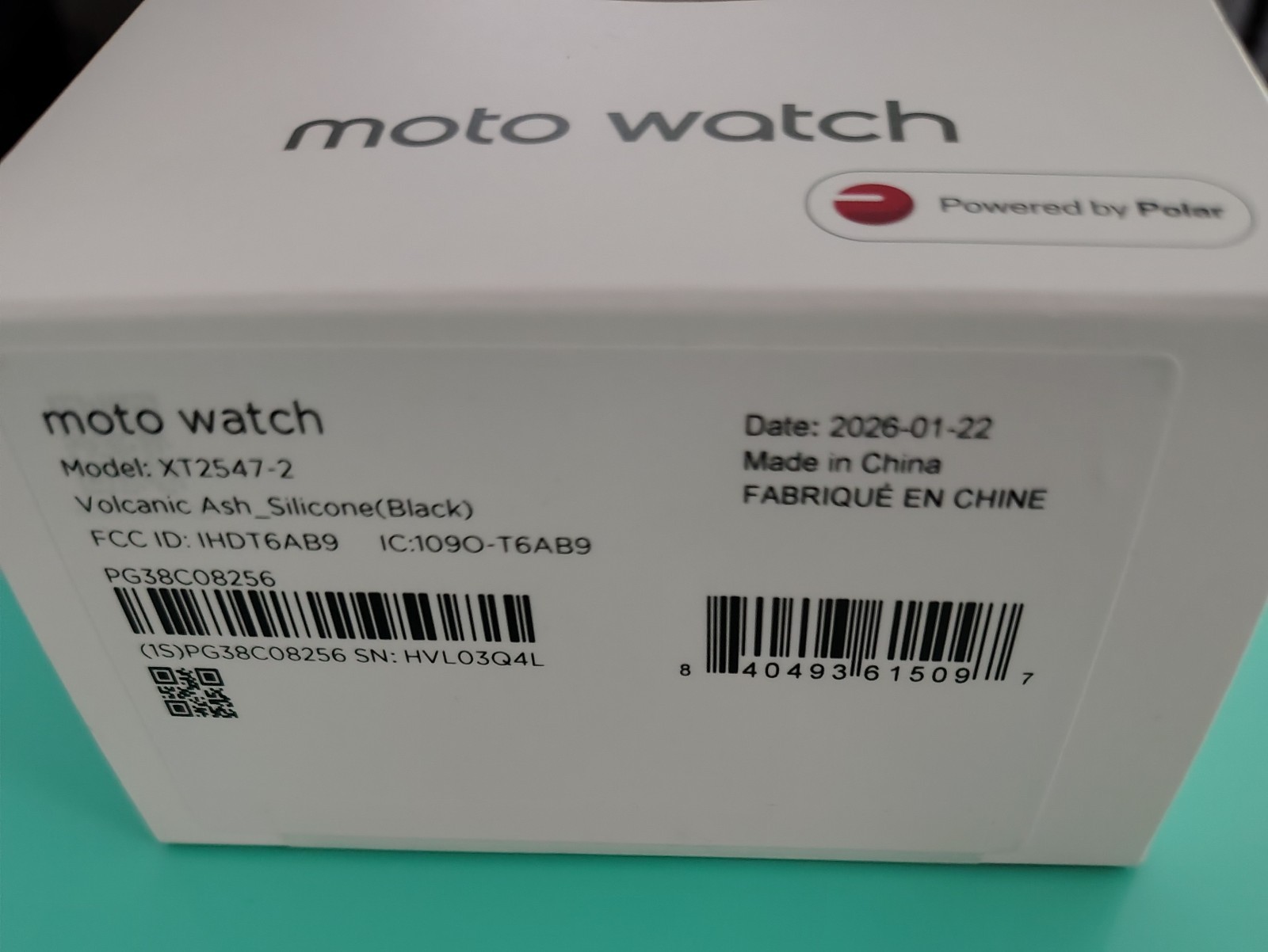 New Motorola Moto Watch 2026 XT2547-2 Smartwatch Volcanic Ash Silicone SEALED