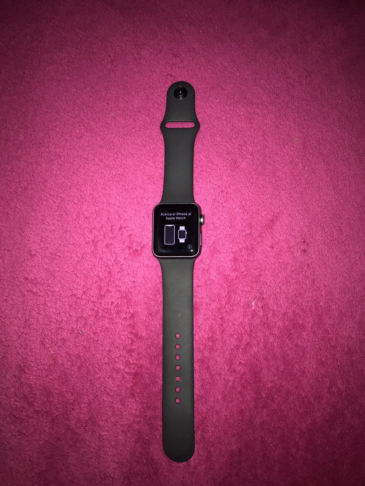 Apple Watch Series 3 38 mm Gray Case Black Aluminium Smartwatch – MTF02LLA