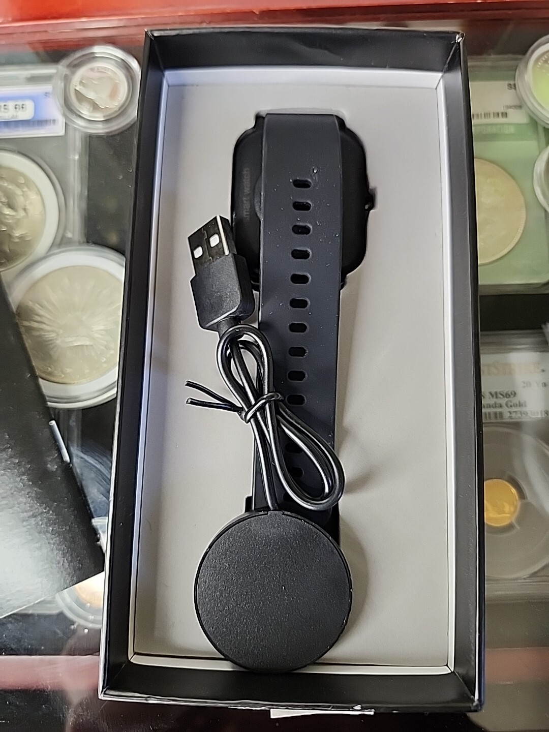Vivitar Smart Watch 1.69” Touch Screen Waterproof IP43 Model SMRTW20-BLK NIB