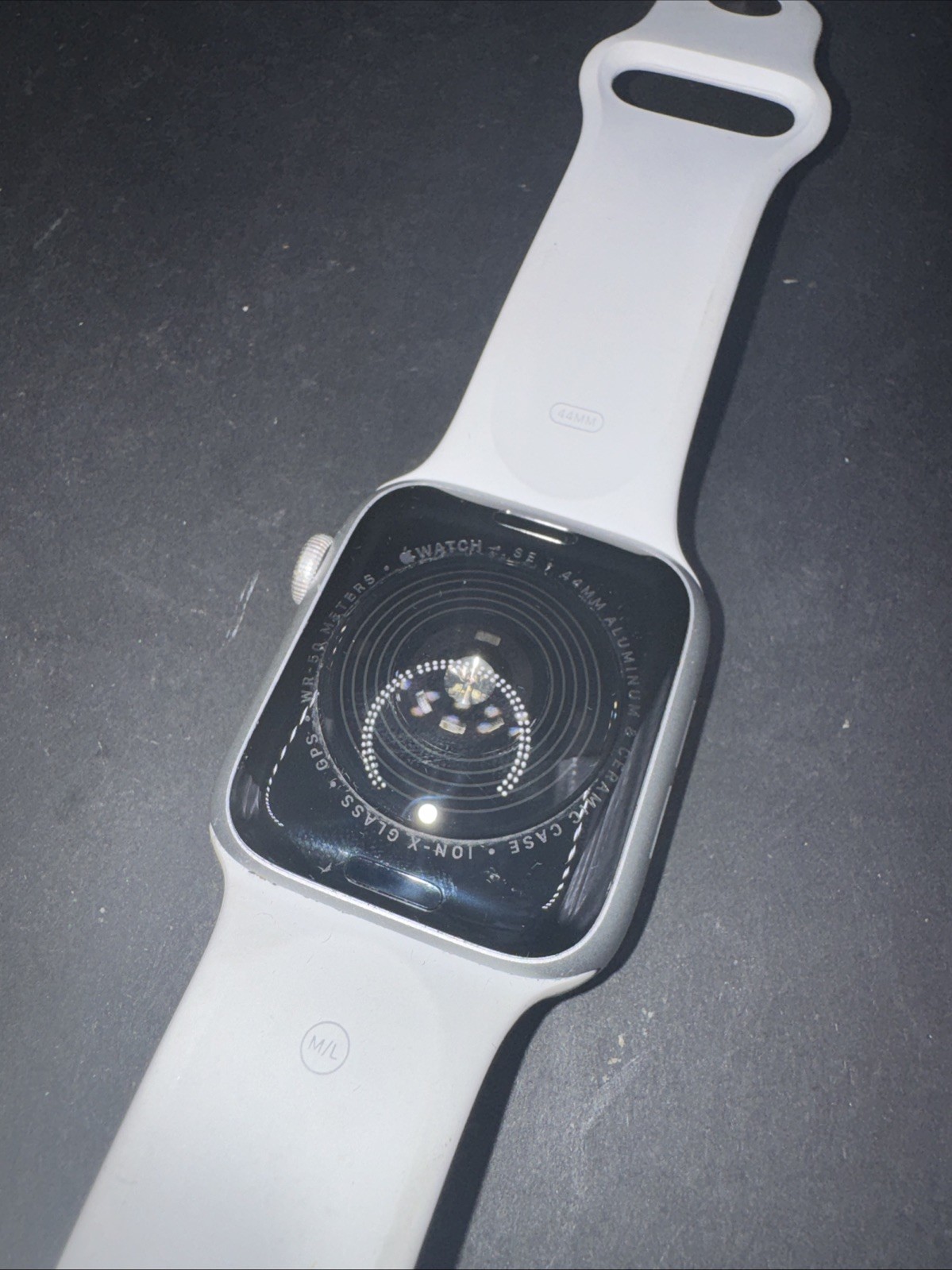 Locked Apple SE – 44mm Aluminum Ceramic Case – For Parts