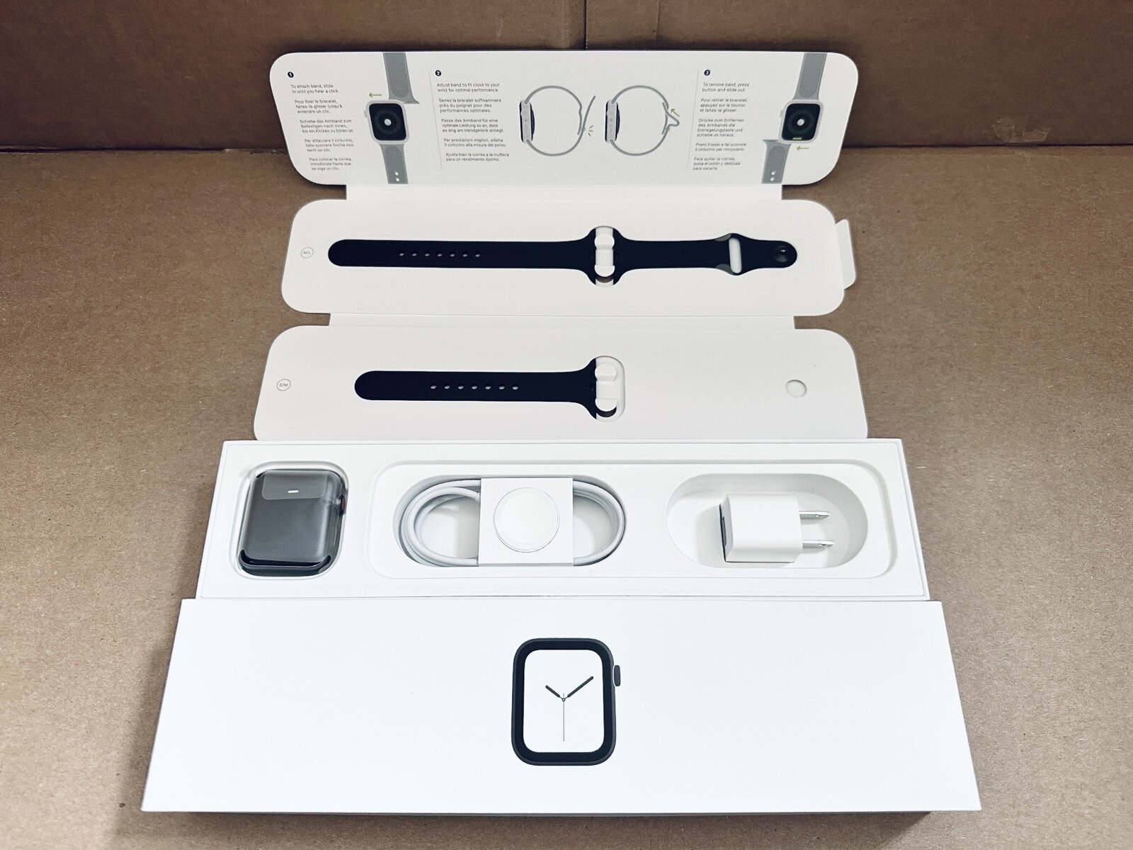 Apple Watch Series 3, 42mm, Space Gray, GPS + Cellular A1861 MQK22LL/A Unlocked