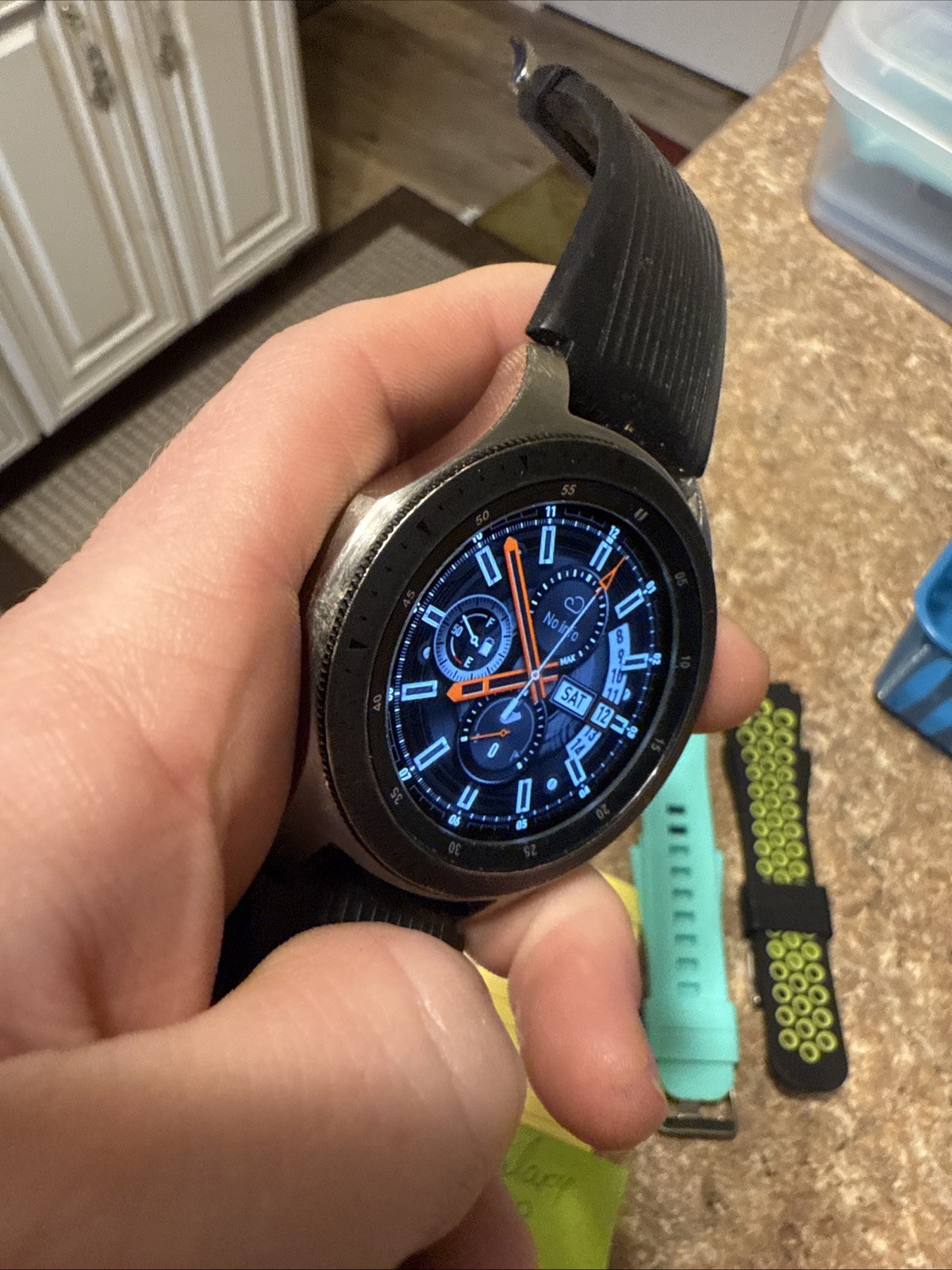 Samsung Galaxy Watch SM-R800 46mm Silver Case Classic Black Turn