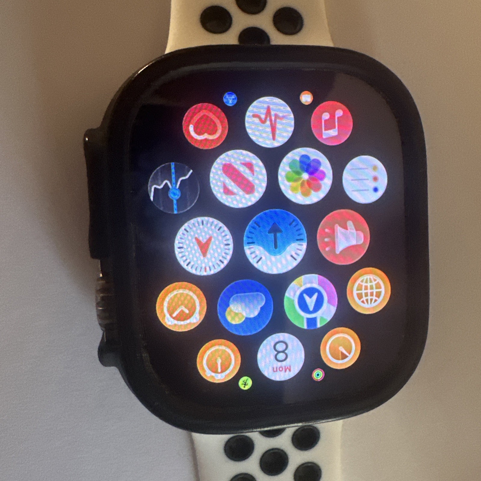 Apple Watch Ultra 1 Unlocked Developer Beta, WatchOS 26