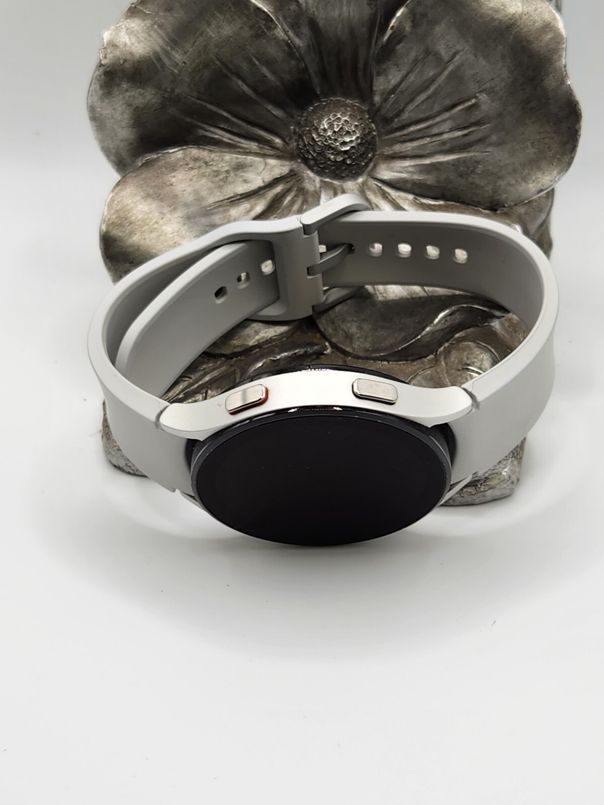 Samsung Galaxy Watch 4,44mm Smartwatch SM-R870 Silver Bands,used ,good shape#155
