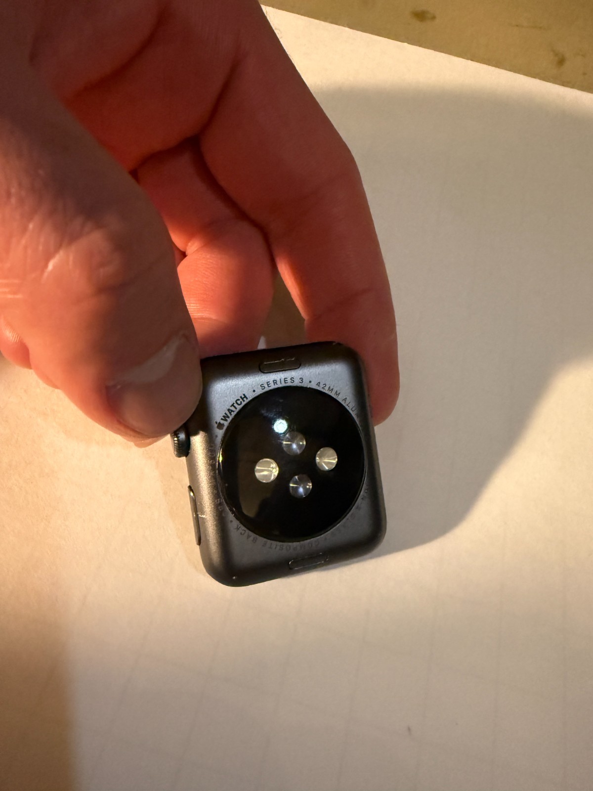 Apple Watch Series 3gps 42 Mm (Battery Health 92%) Space Gray Aluminum w/ Band
