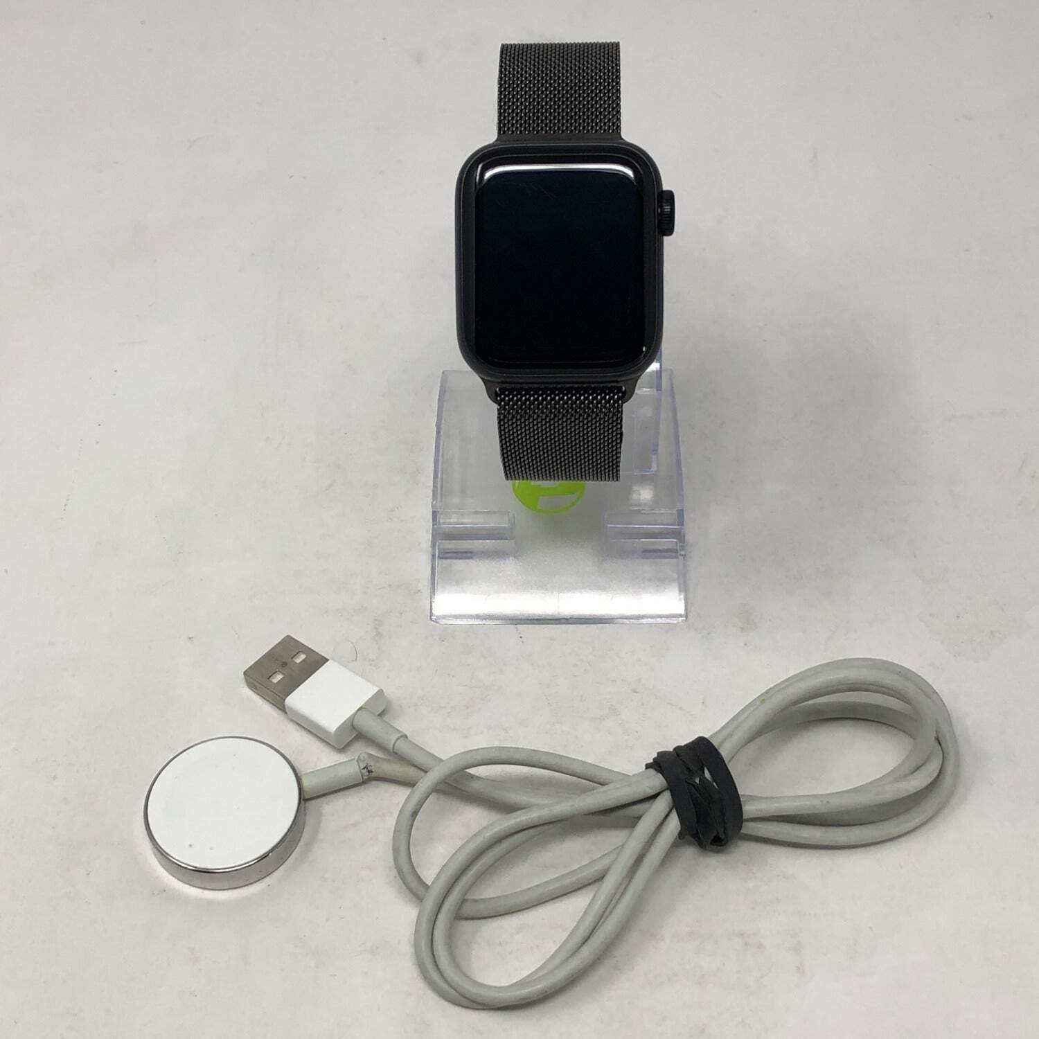 GPS Only Apple Watch SE 2nd Gen 40MM Midnight Aluminum Graphite Milanese Loop MA
