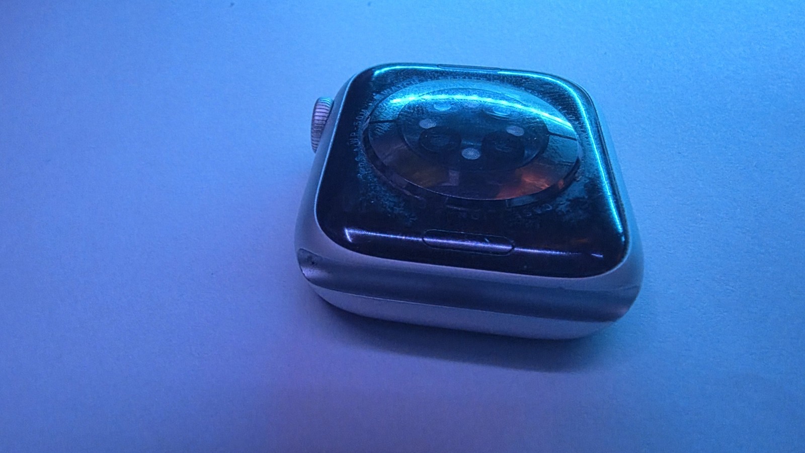 Apple Watch Series 8 GPS Only 41mm Silver Case with Blue Sport Band