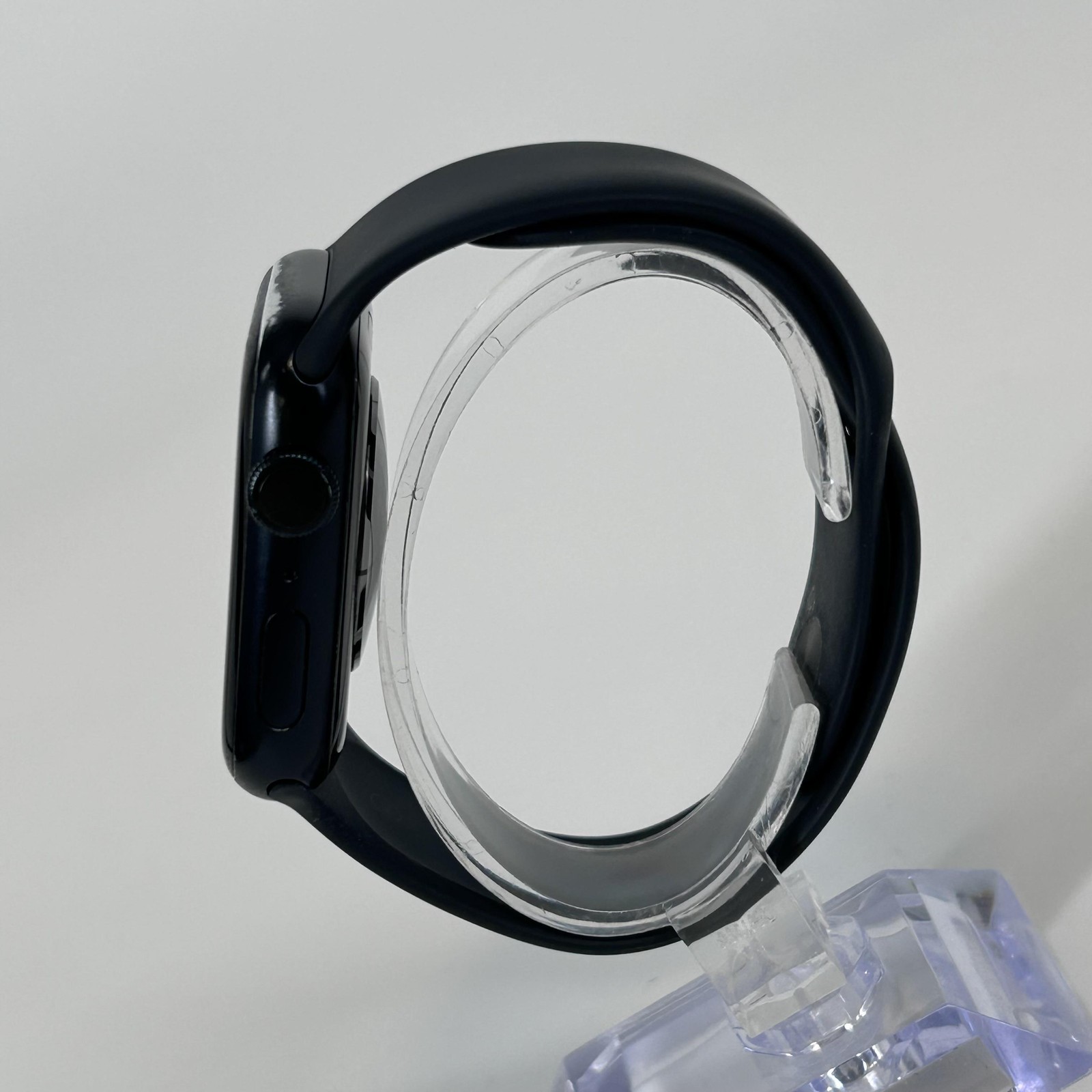 Apple Watch (Series 8) 45mm Space Black Aluminum (GPS) w/ Black Sport – Fair
