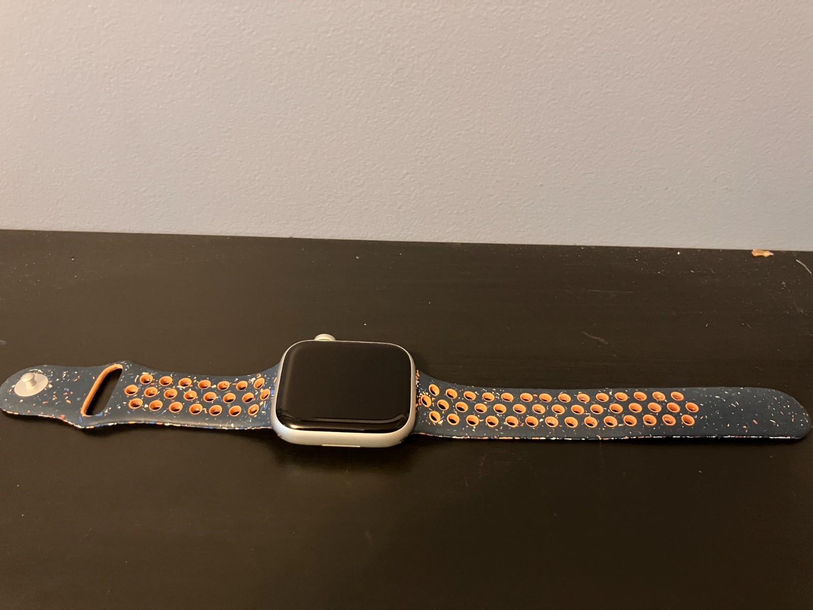 Apple Watch Series 9 45mm W/ Blue Flame Nike Sport Band (MUV93AM/A)