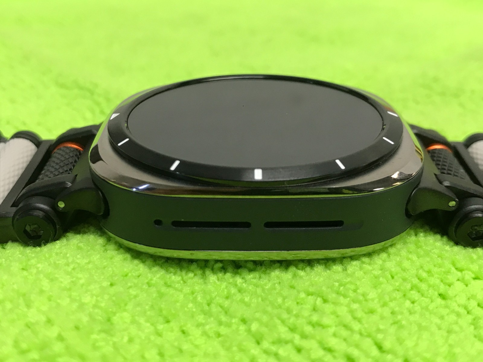 Samsung Galaxy Watch Ultra / 47mm Bluetooth Smartwatch / SM-L705U