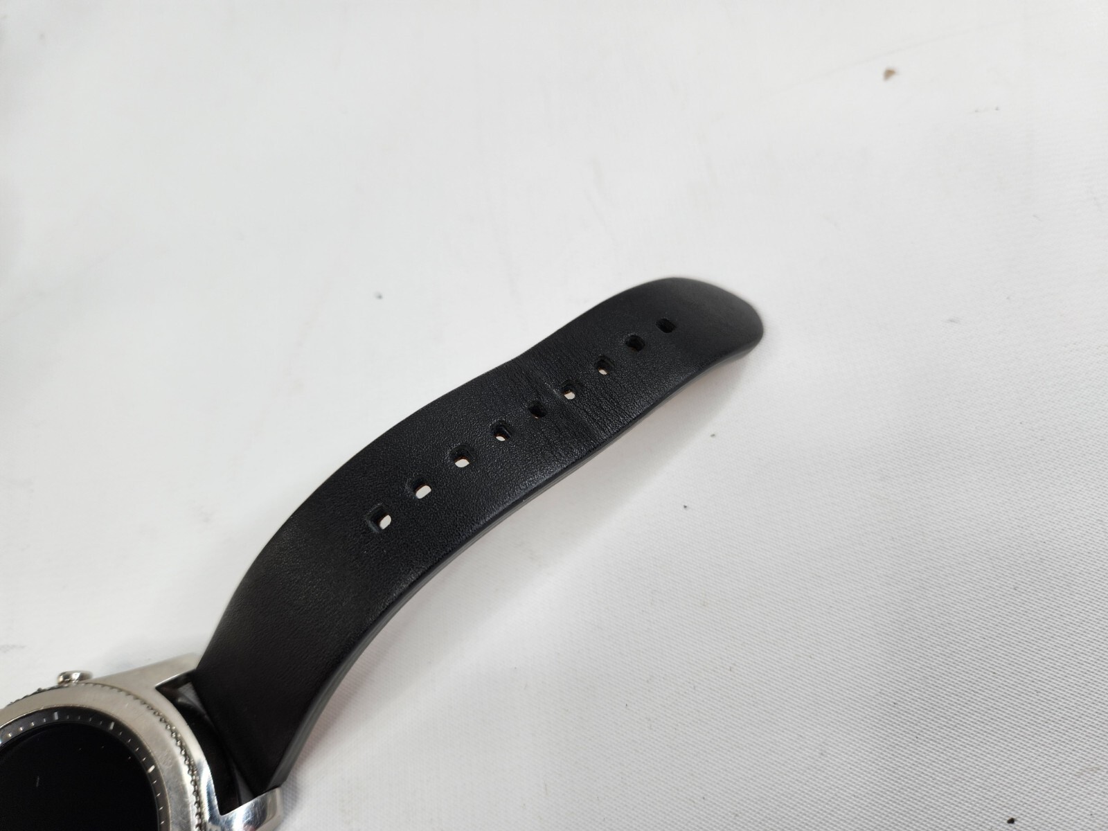 Samsung Gear S3 Classic 316L Stainless Steel SM-R775V Preowned