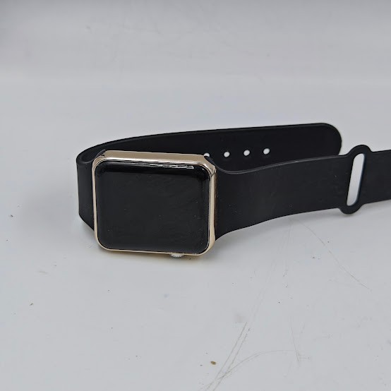 Lot of 10 Watches – Untested, Mixed Models and Colors