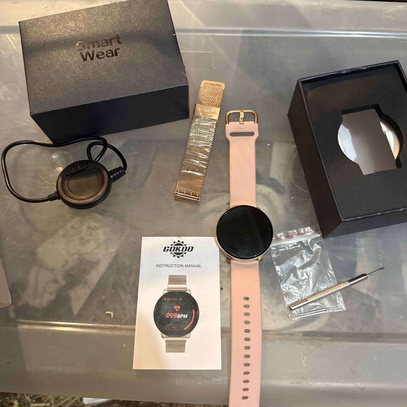 GOKOO Smart Watch. IP67 Waterproof, 6 Day Working Time, Full Screen Touch.
