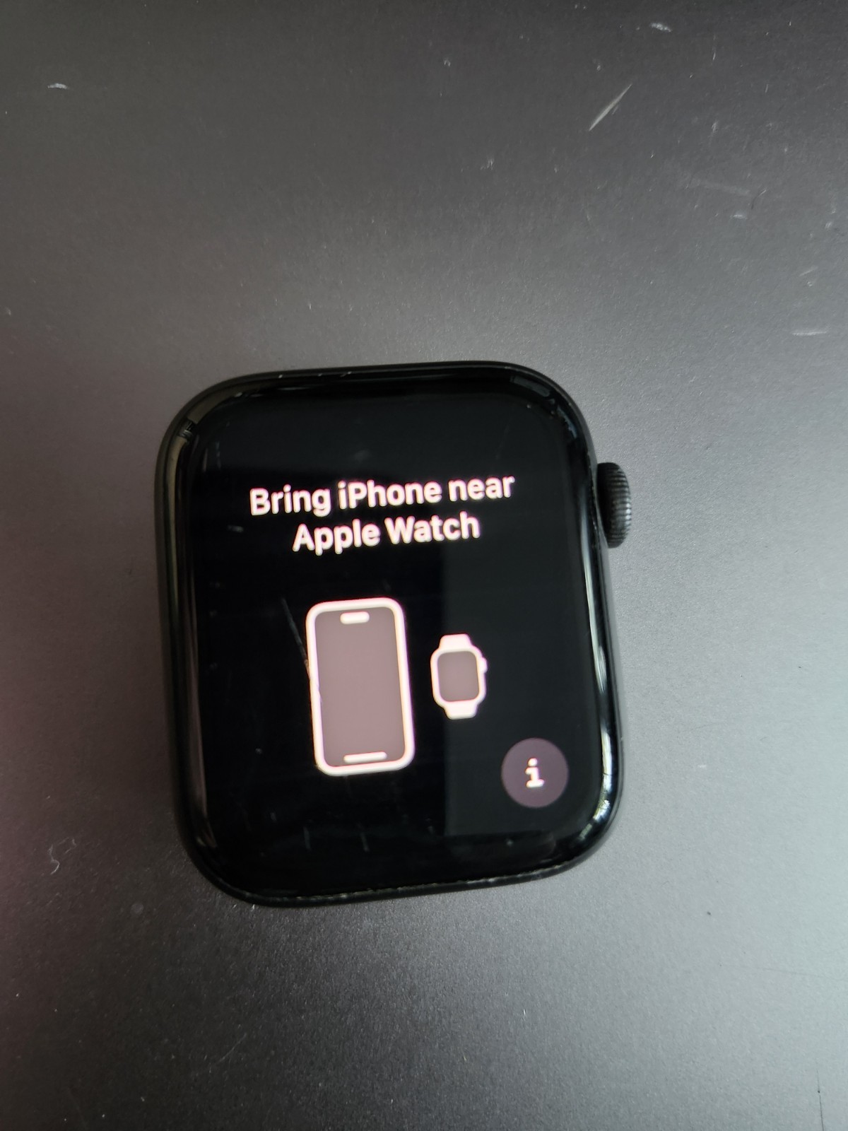 GPS Only Apple Watch SE 1st Gen 44MM Space Gray Aluminum A2352 Face Only