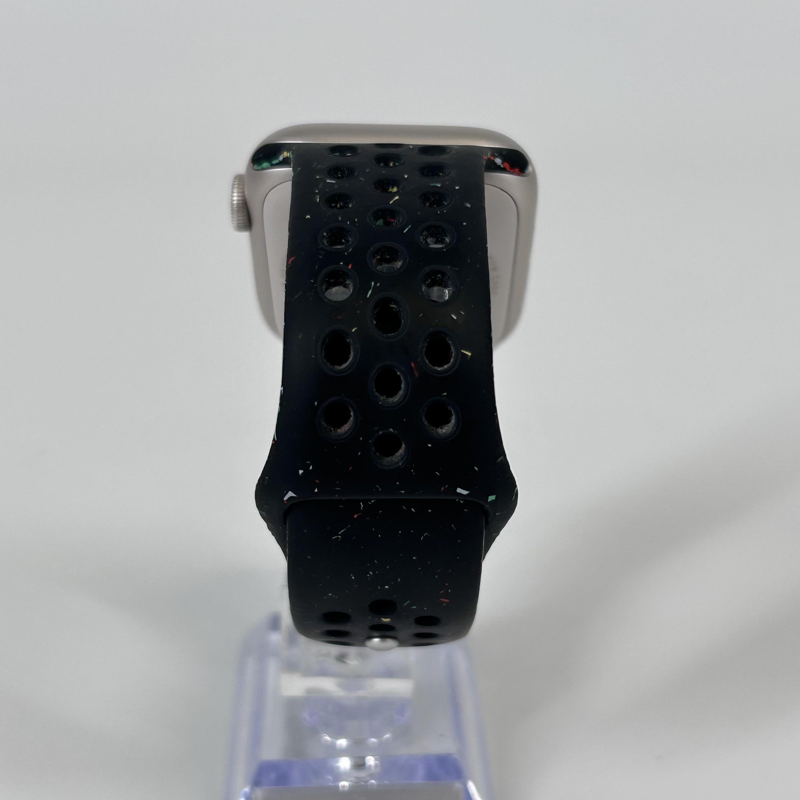 Apple Watch SE 3 44mm Starlight Aluminum (LTE) w/ Black Nike Sport – Excellent