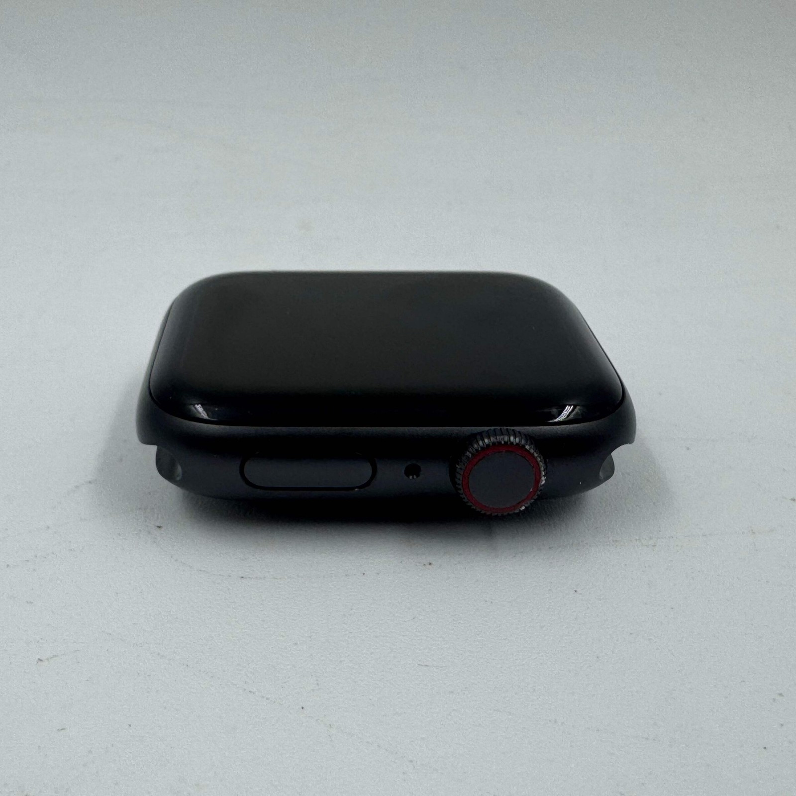 Unlocked Apple Watch SE 1st Gen 44MM Black Aluminum