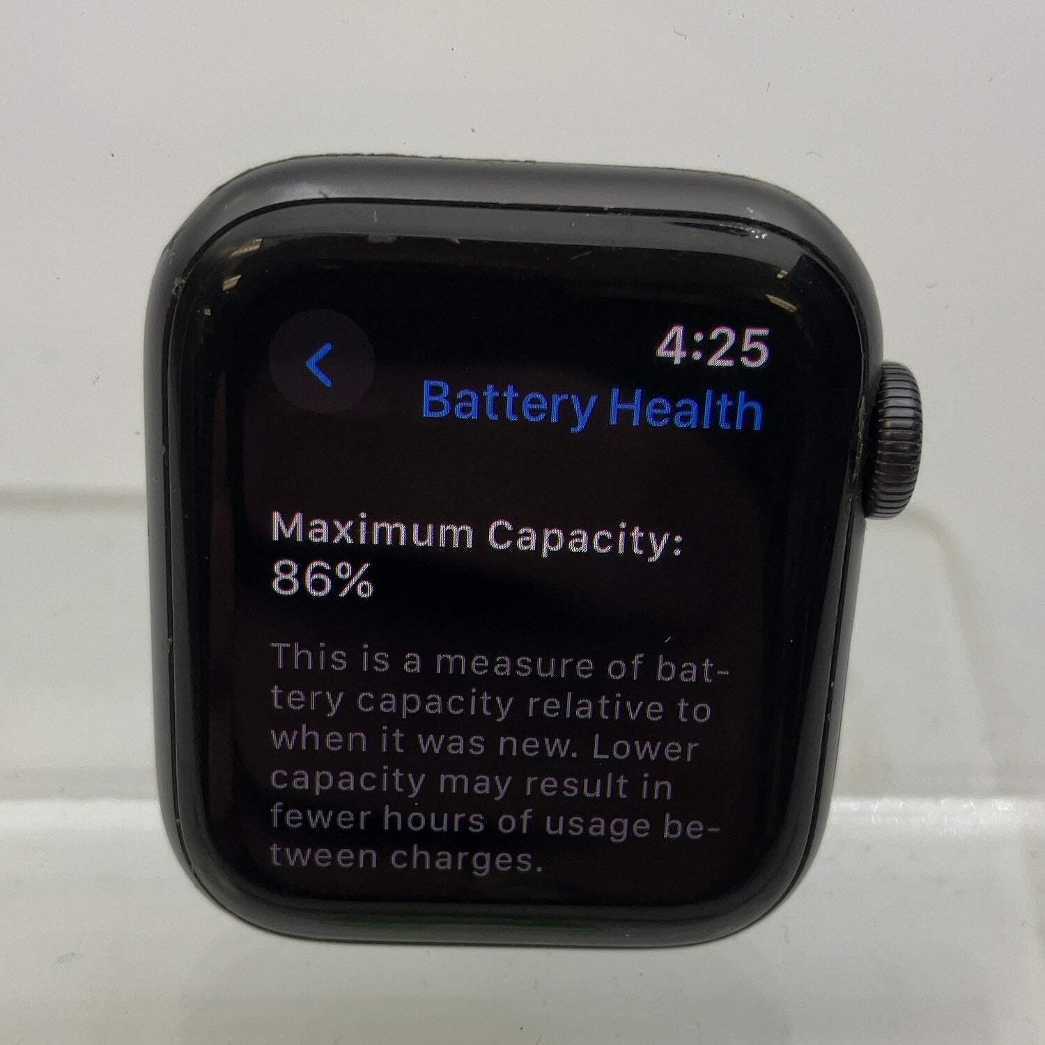 GPS Only Apple Watch SE 1st Gen 40MM Space Gray Aluminum A2353 Face Only