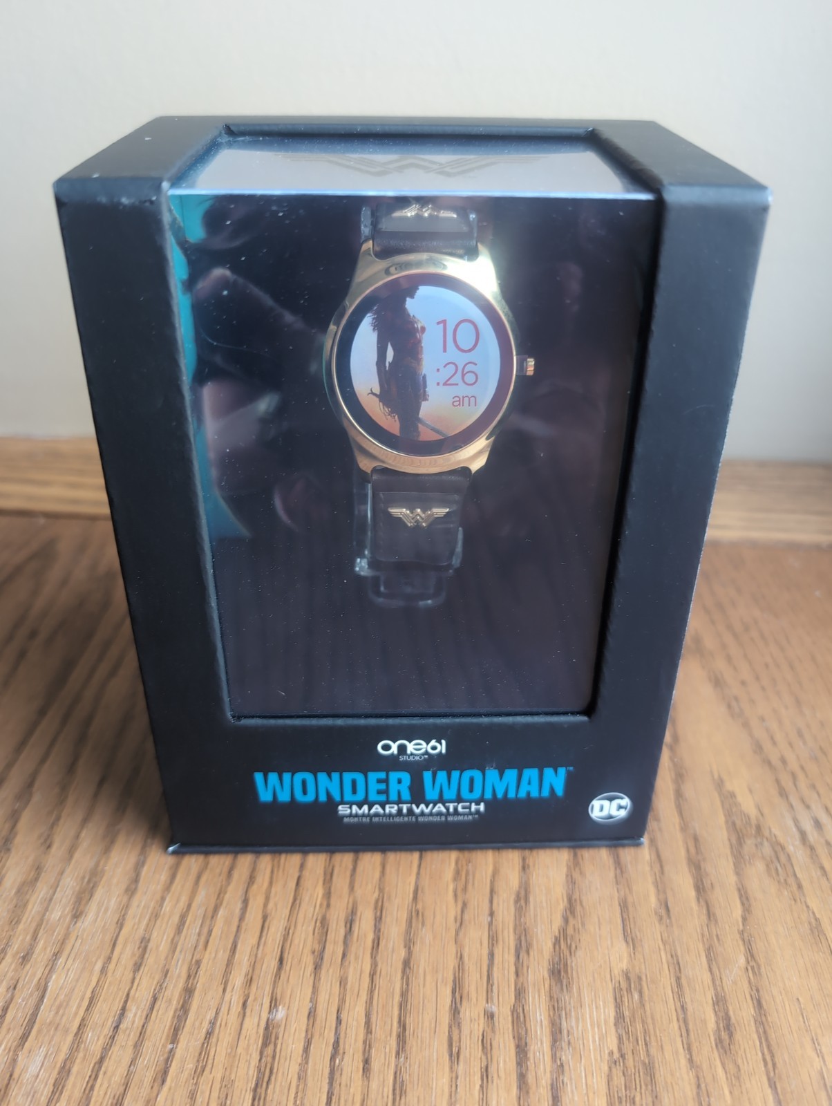ONE61 Wonder Woman DC Smart Watch – iOS/Android Compatible – 32MB new in box