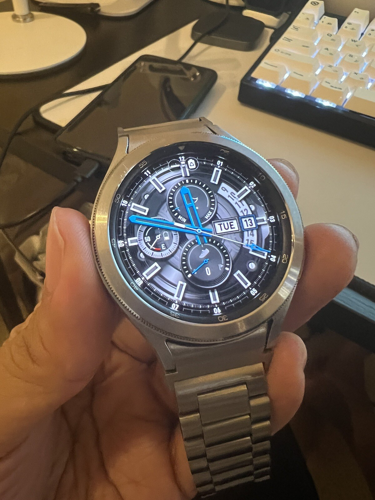 Samsung Galaxy Watch4 Classic SM-R890 46mm Stainless Steel Case with Ridge-Sport
