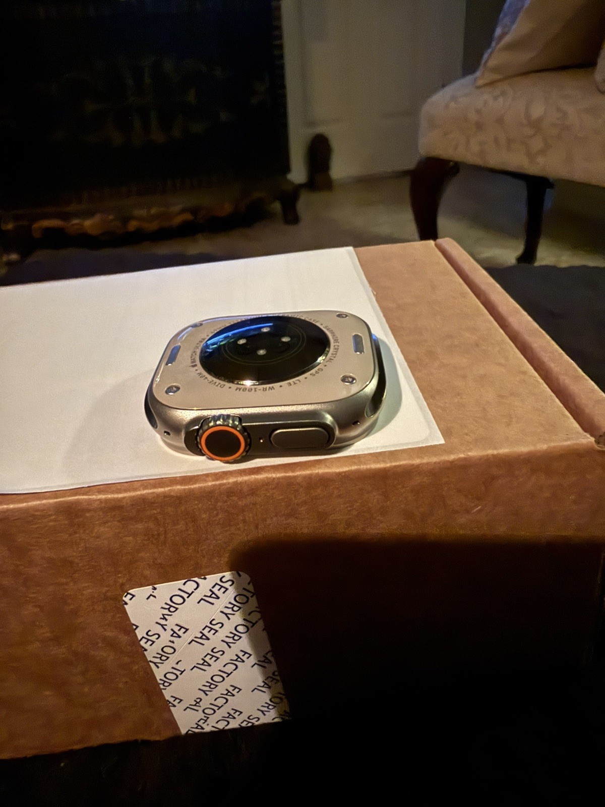 Apple Watch (Ultra) 49mm Titanium w/ Black Ocean (LTE) – Excellent Condition