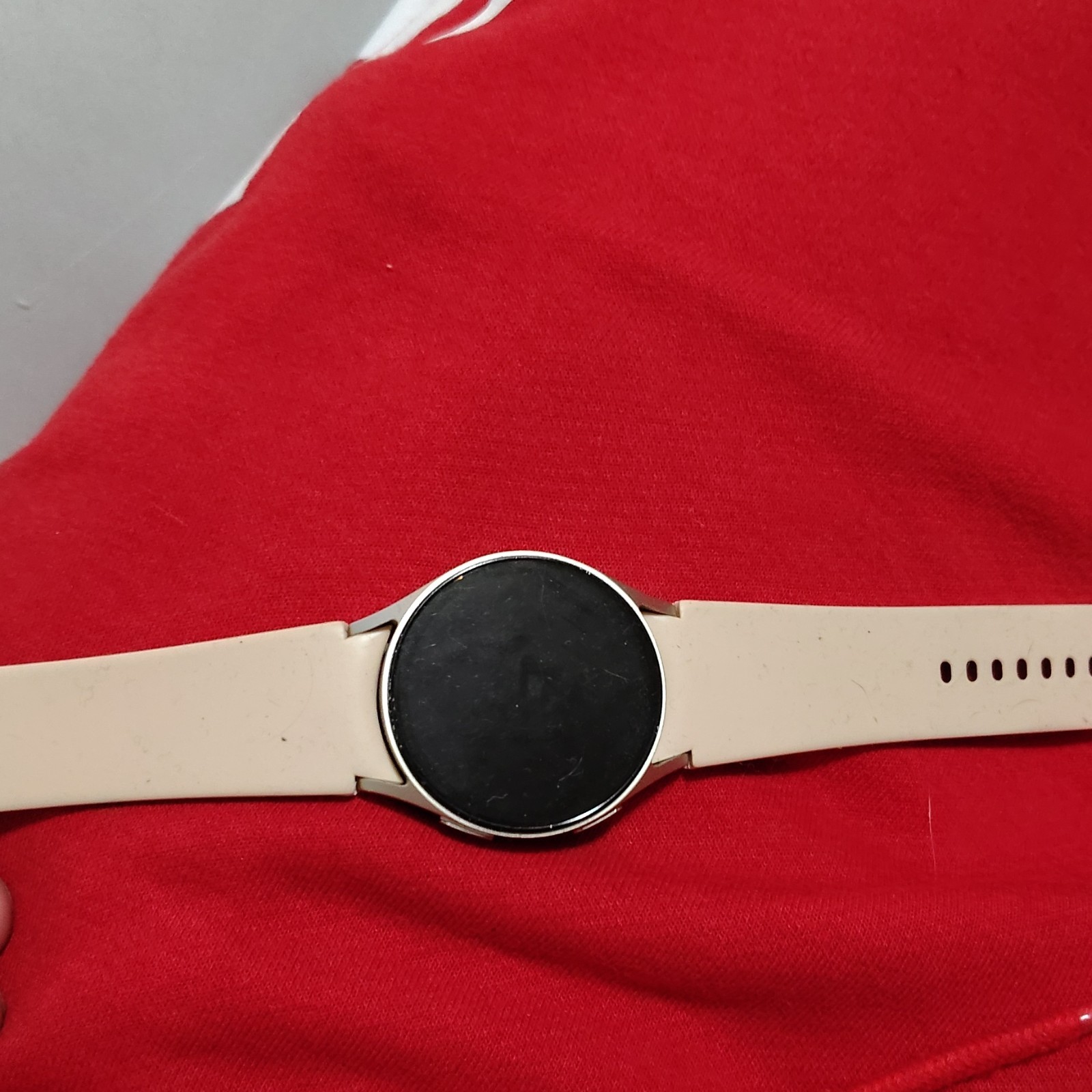 Samsung Smart Watch 20mm Beige Silicone Band Heart Rate Monitor Unlocked