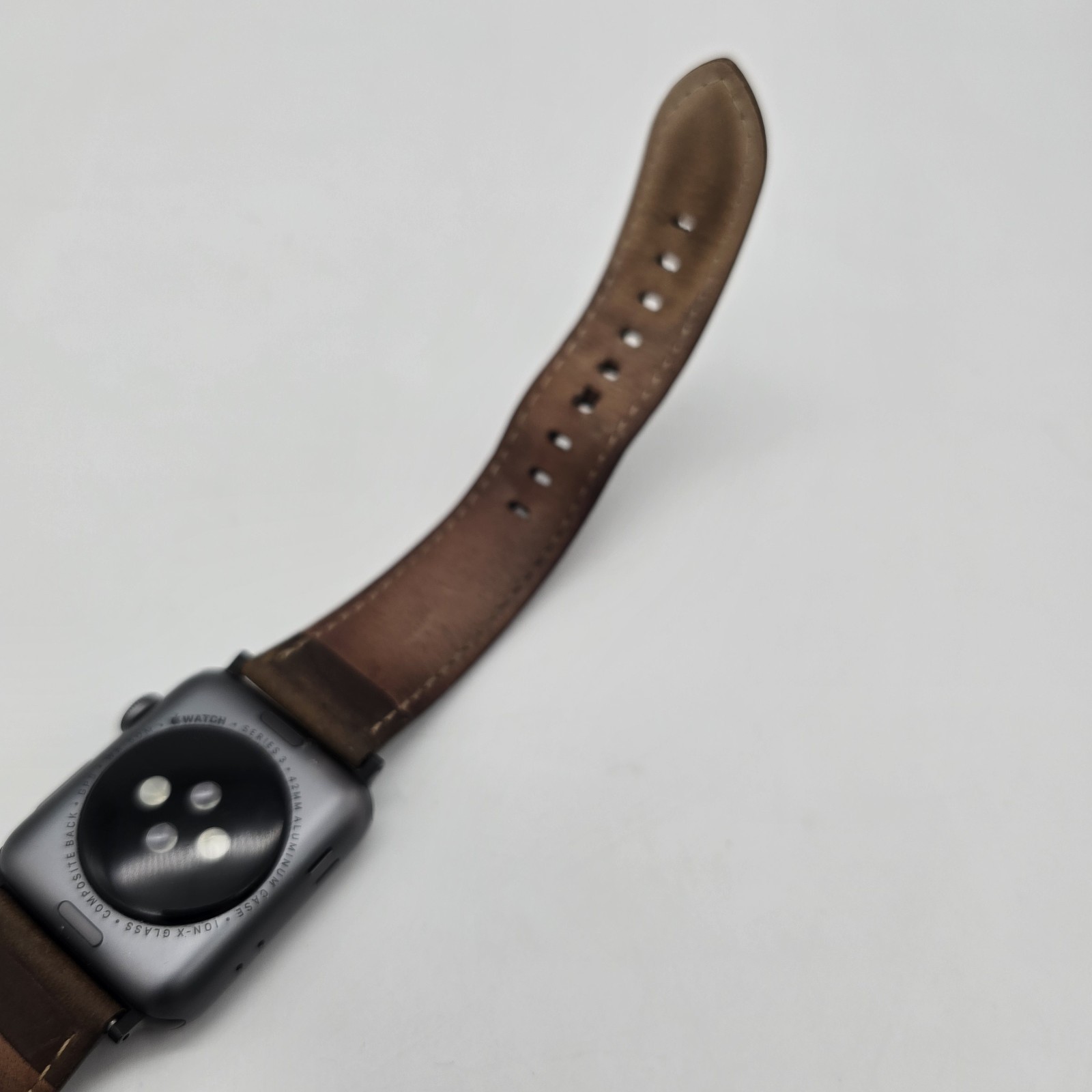 Apple Watch Series 3 – 42mm GPS, Aluminum Leather Band **(PROBABLY LOCKED)