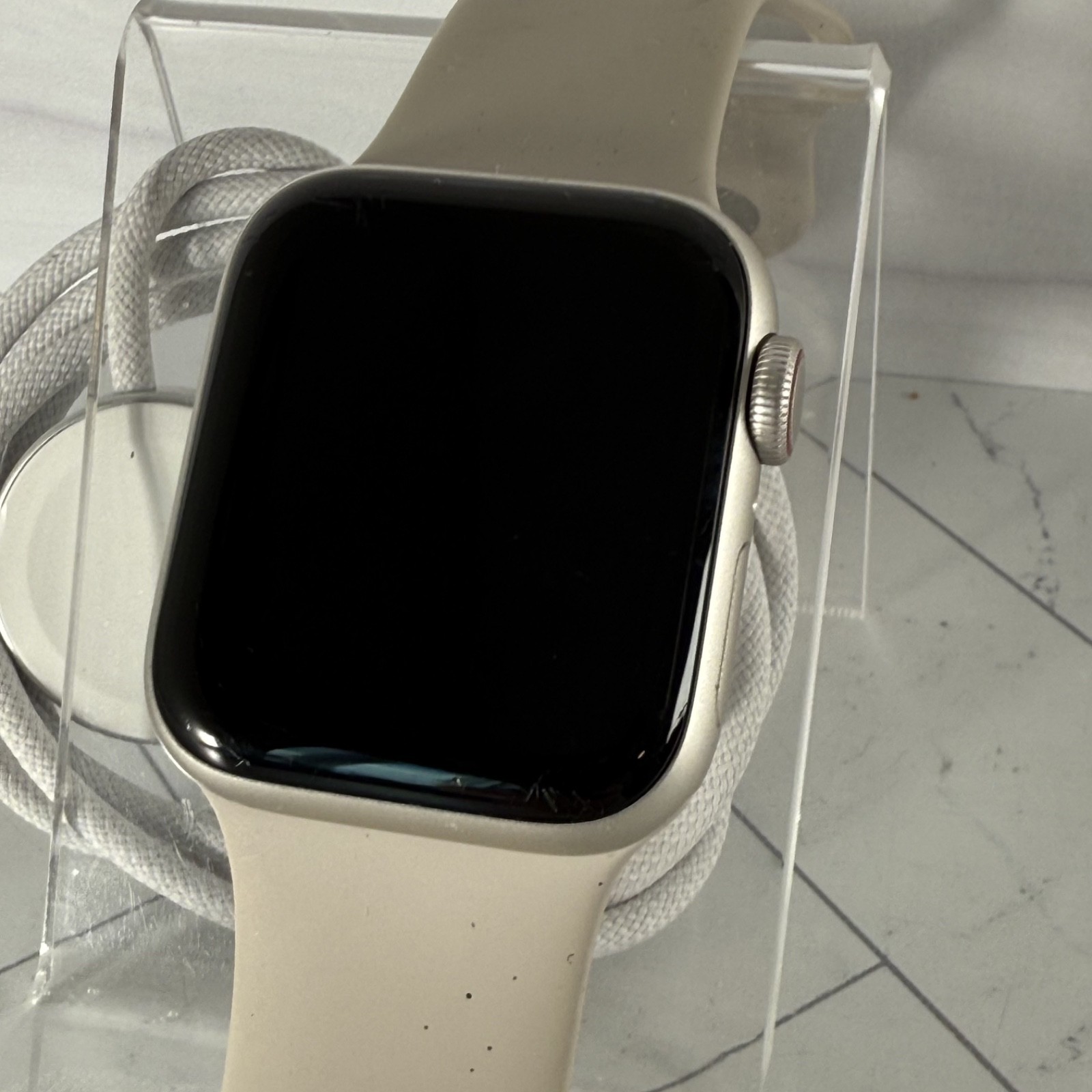 Apple Watch SE 2nd Gen A2726 40mm Starlight WiFi + Cellular Unlocked #A81
