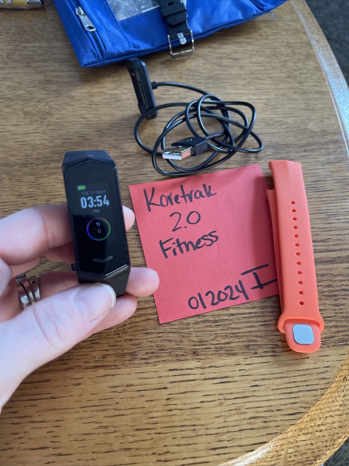 KORE 2.0 SMART WATCH / FITNESS TRACKER / HEART MONITOR / Used Minimally