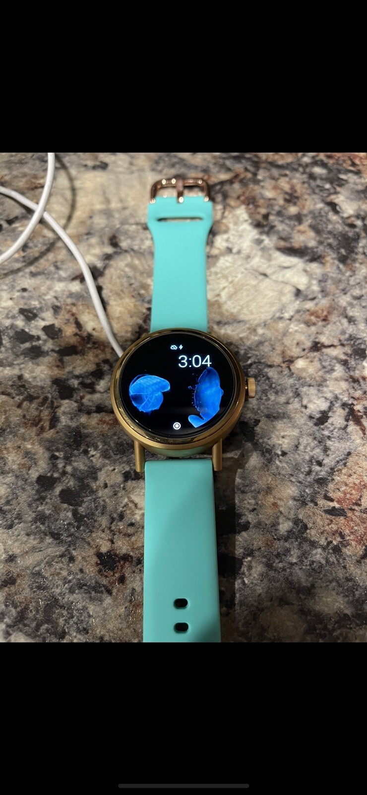 Misfit Vapor 2 30 MM Case w/ Sport Strap Smartwatch and Additional Bands