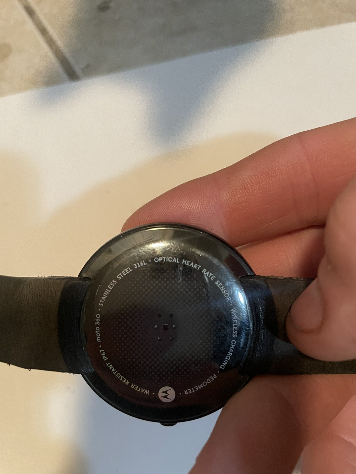 X10 MOTOROLA MOTO 360 WR IP67 Heart Rate Pedometer Smart Watch Untested Leather