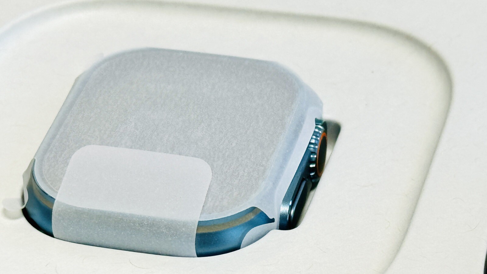 Metallic Blue Apple Watch ULTRA 2 49mm Titanium Custom Anodized Blue White Ocean