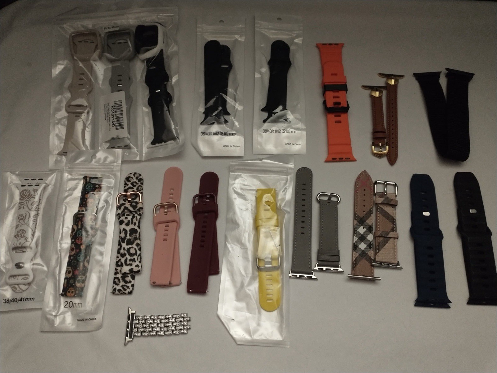 Lot Of 18 New Mixed Smartwatch Bands