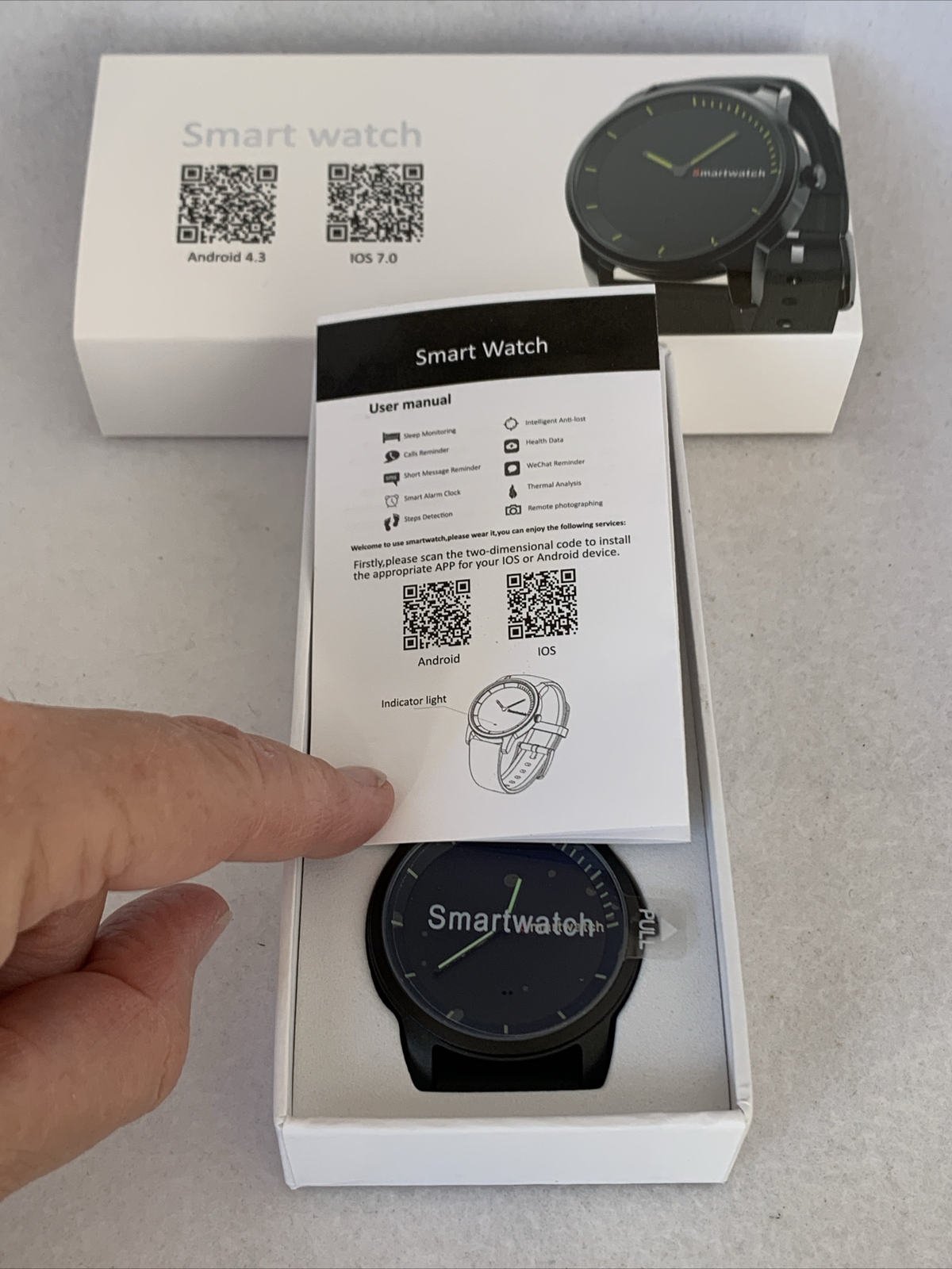 Bluetooth Smart Watch For Android 4.3 And iOS 7.0 Black-Battery Operated NEW